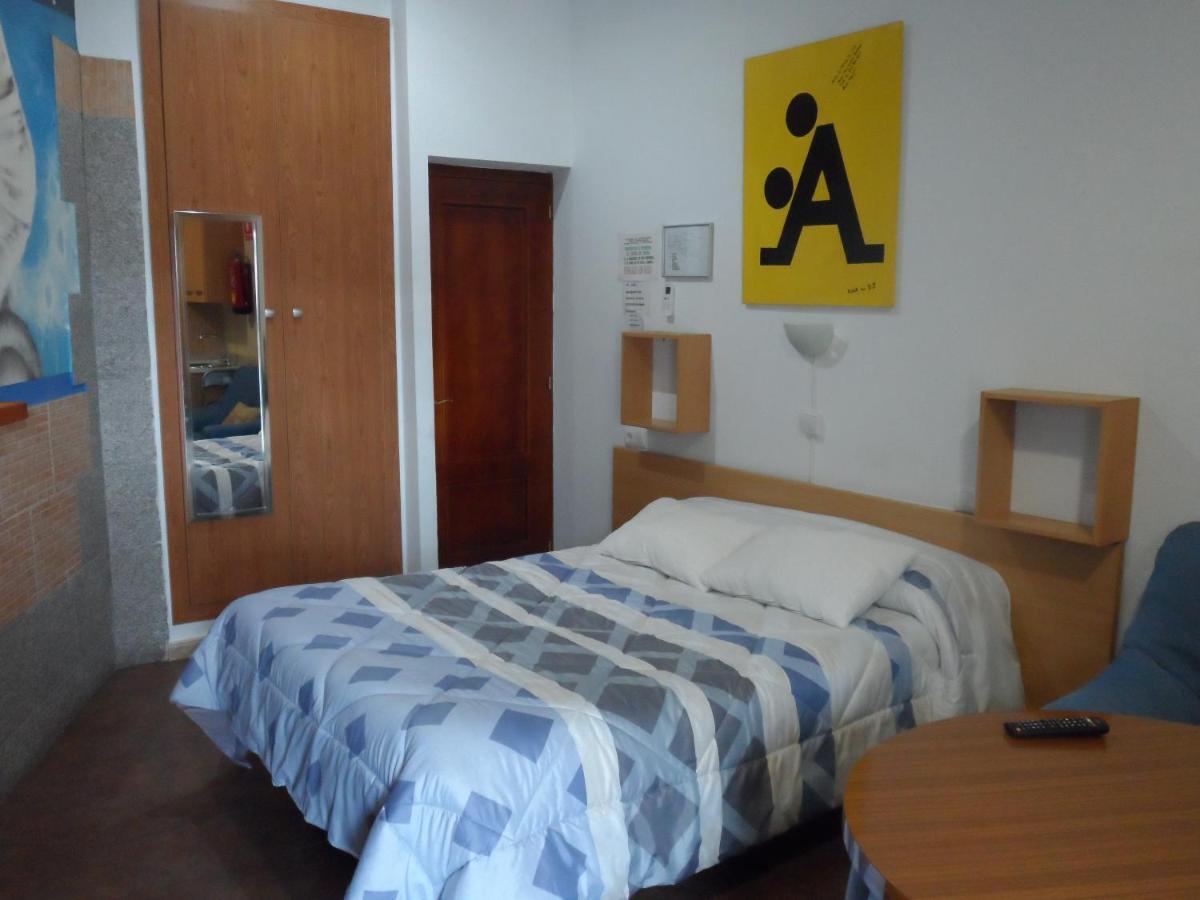 Hostal Via Del Caminante Madrigalejo 외부 사진